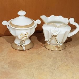 Vintage sugar and creamer set